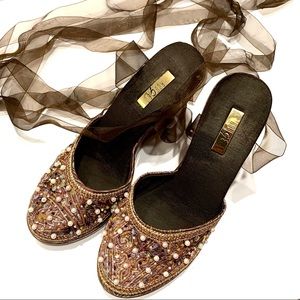 ROUGE VINTAGE PLATFORM LACE UP CLOSED TOE WEDGE WITH BEADED SEQUINS DETAIL